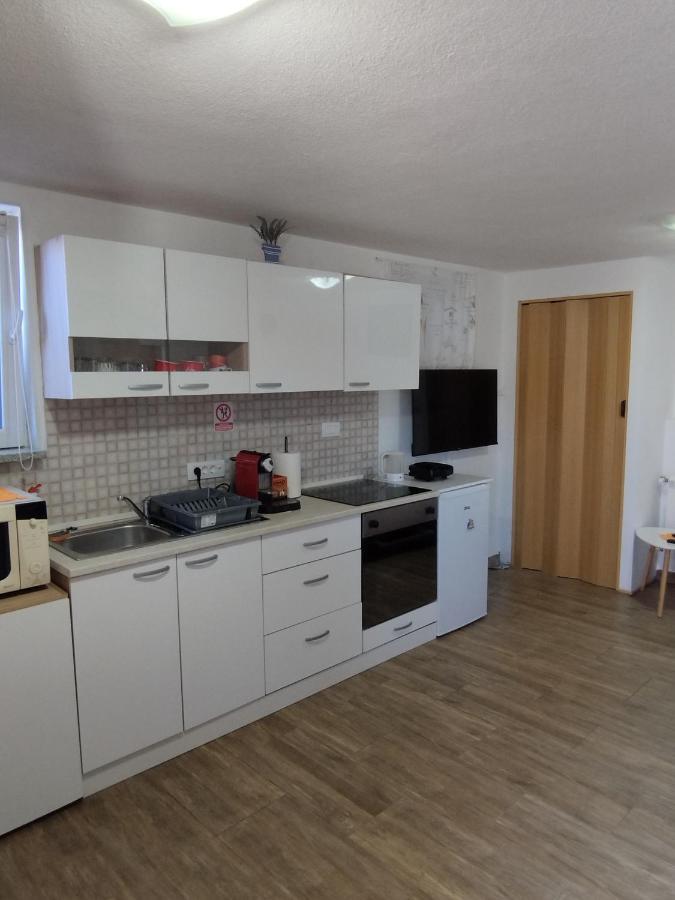 Studio apartman Dezire Buje Exterior foto