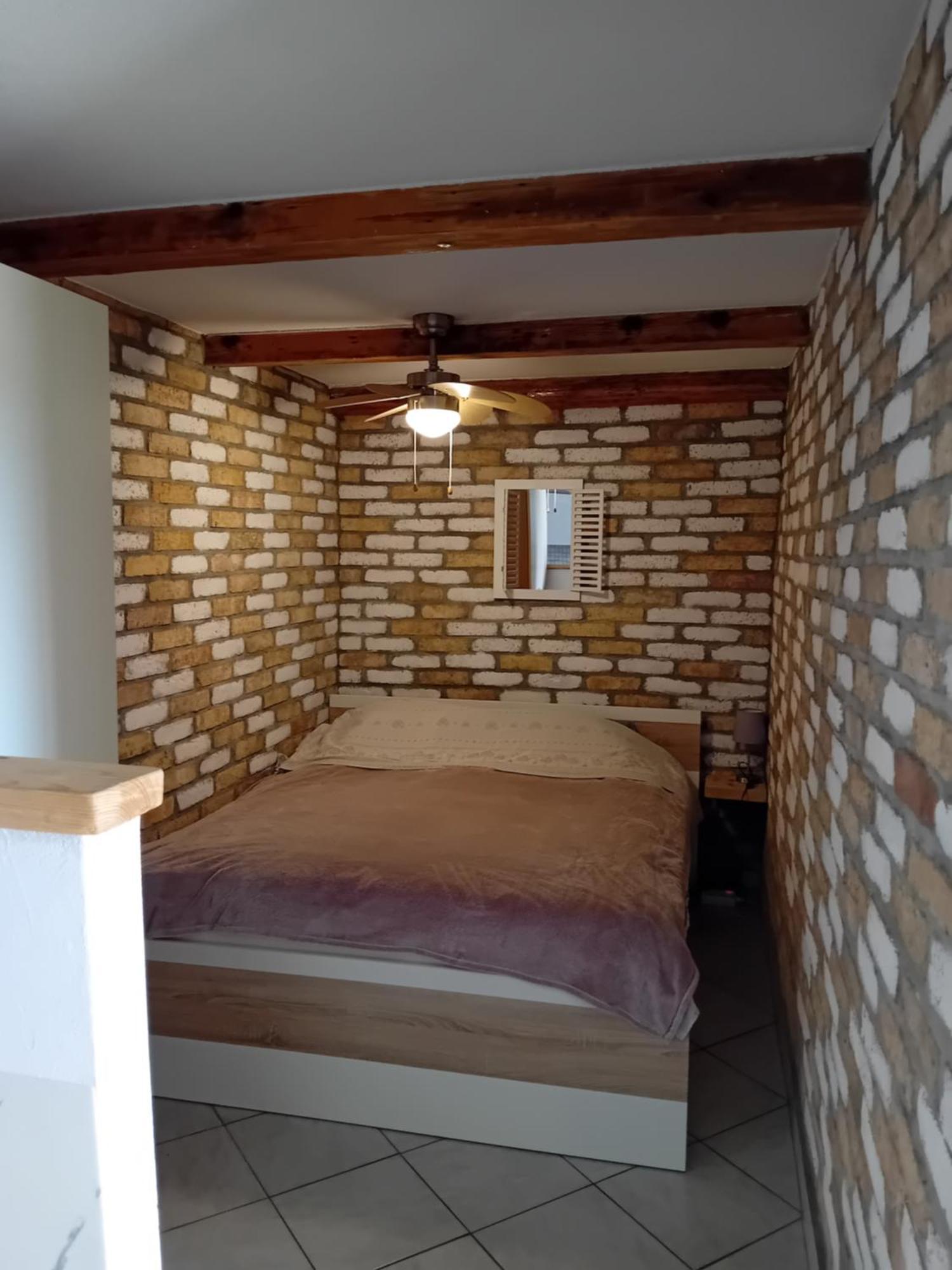 Studio apartman Dezire Buje Exterior foto